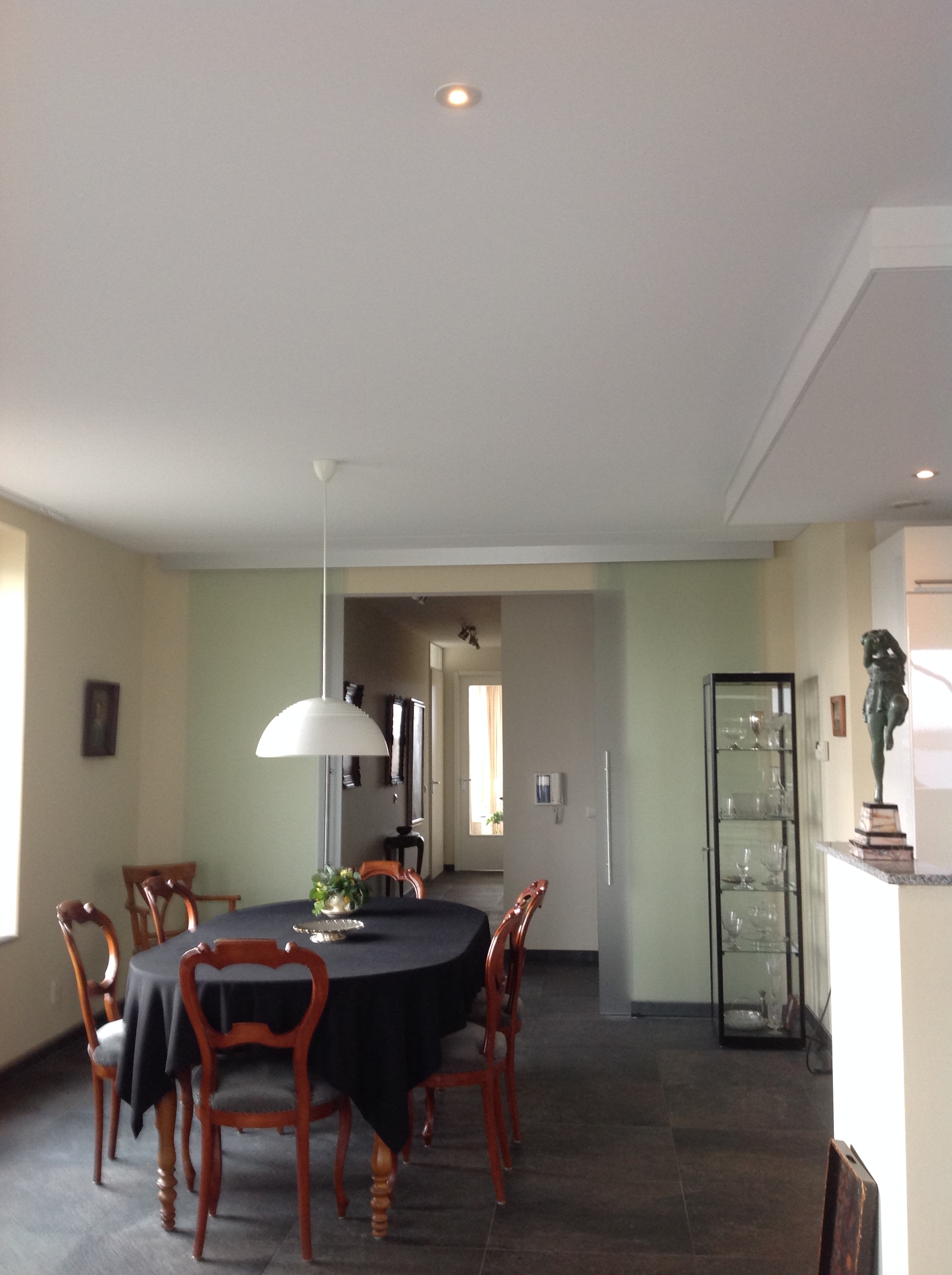 Akoestisch plafond in appartement